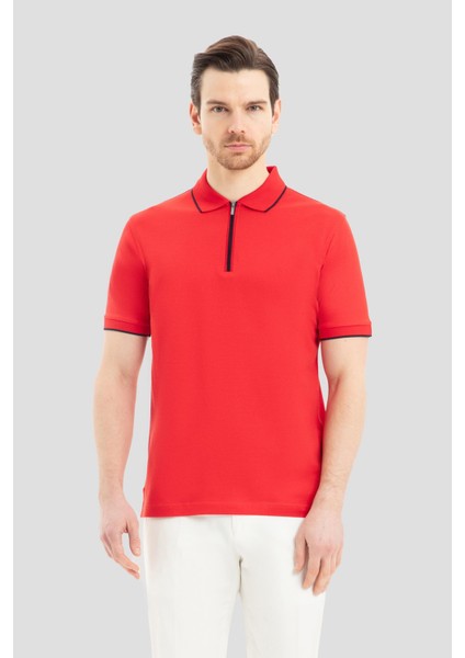 Kırmızı T-Shirt