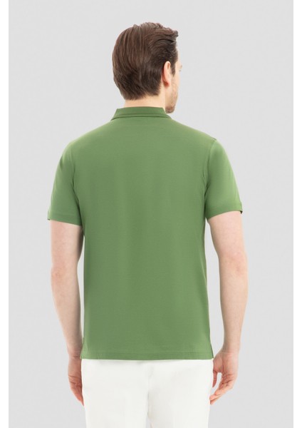 Nefti T-Shirt