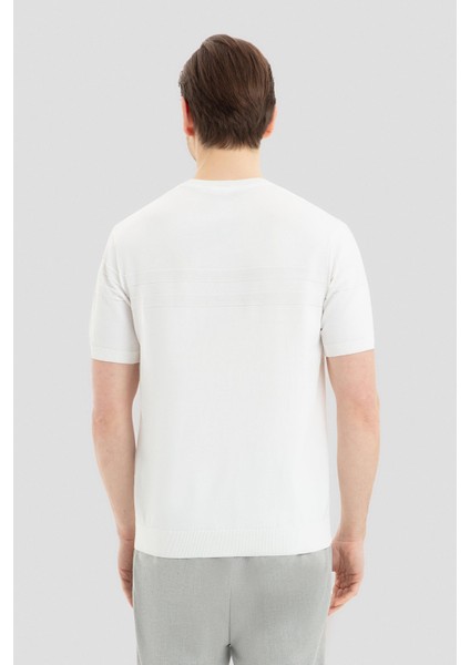 Ekru T-Shirt