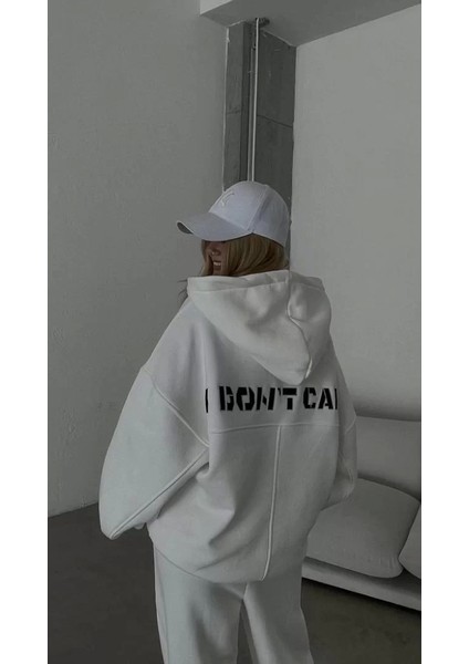 Nakış Işlemeli Üç Iplik Sweat Takım- Beyaz