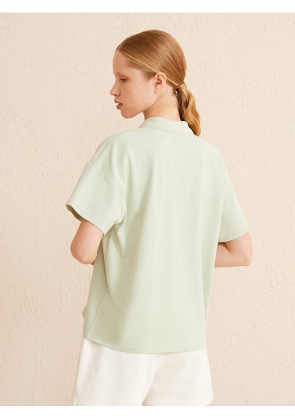 Kadın Mavi Oversize Pamuklu Polo Yaka Basic Tişört