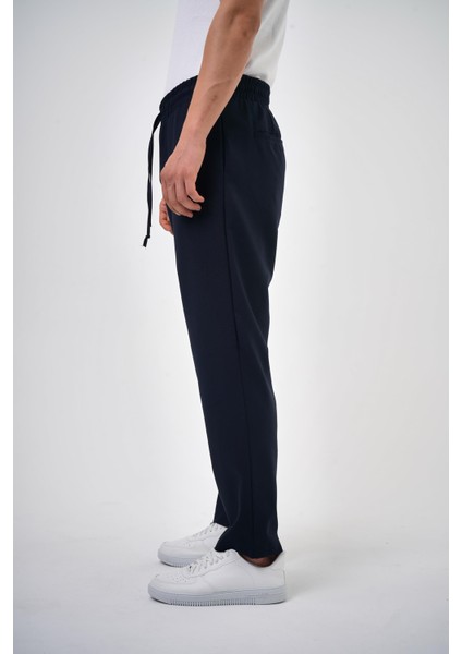 Erkek Regular Fit Bağcıklı Düz Paça Pantolon Lacivert