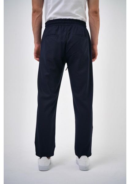 Erkek Regular Fit Bağcıklı Düz Paça Pantolon Lacivert