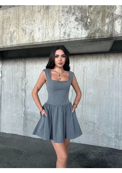 Kolsuz Mini Elbise- Gri