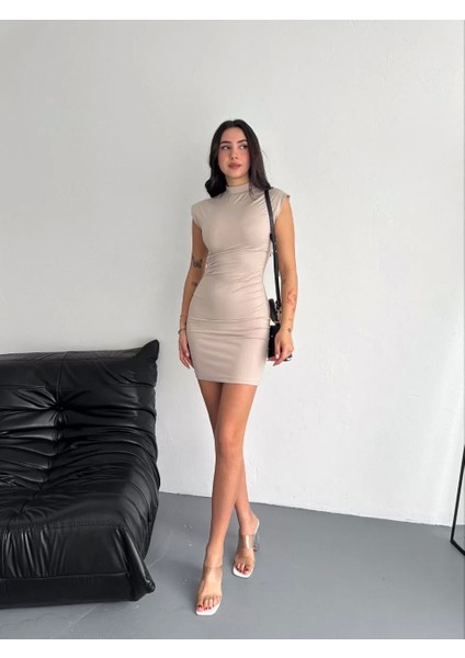Yarım Bogazlı Kolsuz Mini Boy Elbise - Bej