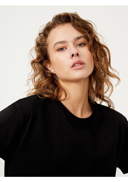 Kadın Siyah Oversize Pamuklu Basic Tişört