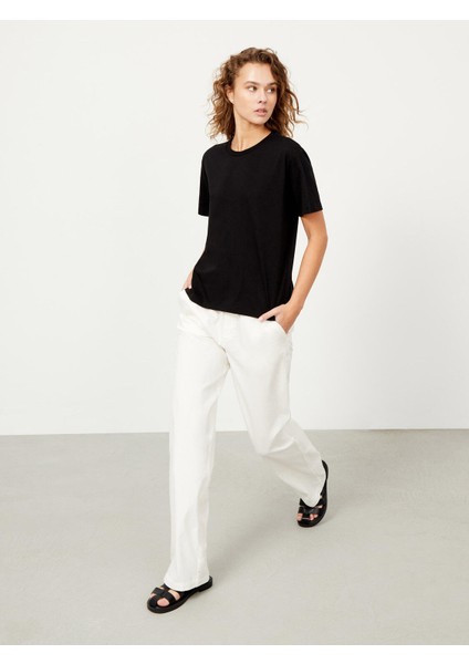 Kadın Siyah Oversize Pamuklu Basic Tişört modelleri