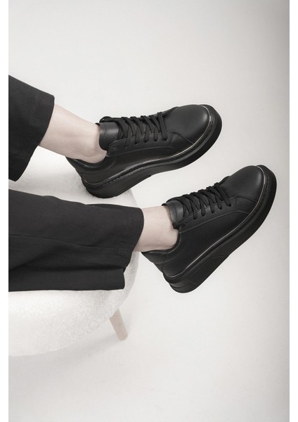 Adriana Taban Metal Şerit Detaylı Kadın Spor Ayakkabı Siyah fiyatları