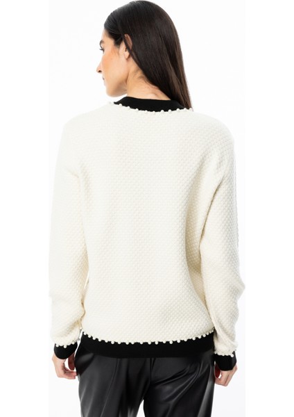 43956 Onteks Yakası Kolları Incili Çıtçıt Düğ. Hırka fırsatları