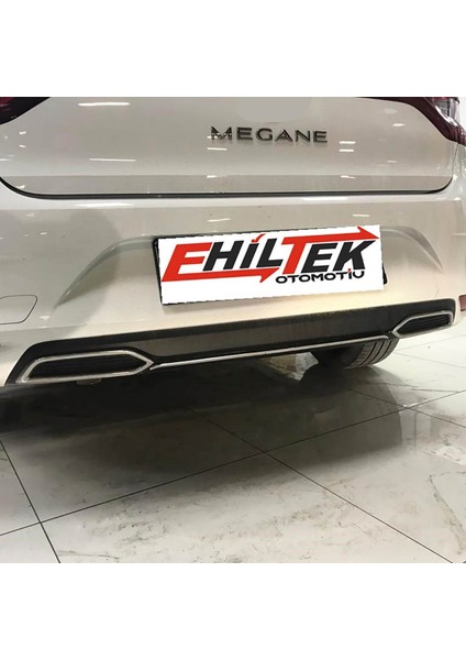 Renault Megane 4 Egzos Çerçevesi - Krom/Plastik (2 Parça) | 2016-2020 Arası, HB modelleri