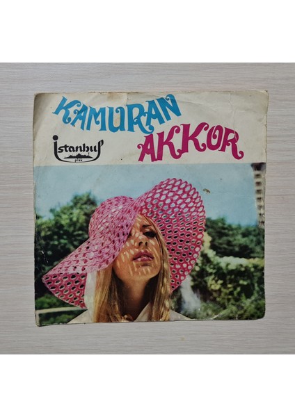 - Bir Teselli Ver - Tövbeler Olsun - 1971 - Dönem Baskı Plak - 45LIK - Kırkbeşlik