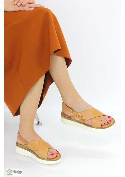 Kadın Deri Düz Taban Ortopedik Günlük Sandalet M25/YS-CORAL fiyatları