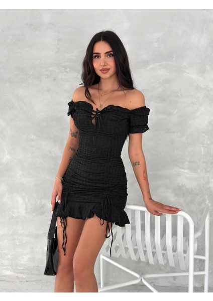 Göğüs Bağlamalı Mini Elbise - Siyah