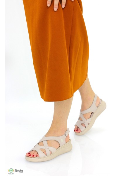 Kadın Deri Ortopedik Günlük Sandalet M26YS2370