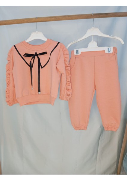 Kız Çoçuk Ikili Takım