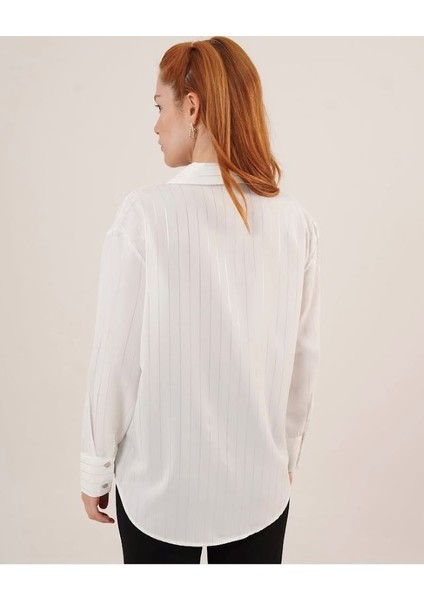 Gümüş Varaklı Çizgili Gömlek fırsatları