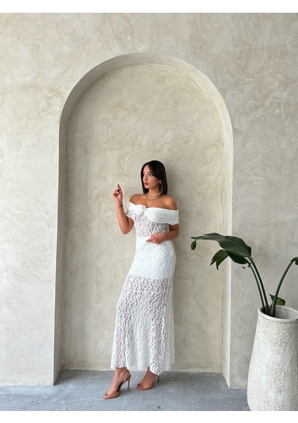 Gül Detaylı Dantel Dokuma Dantel Gübür Abiye Bluz Krem JB261548977 modelleri