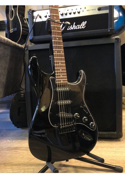 Strat Kasa Siyah Elektro Gitar Sss ( Kılıf, Pena, Askı, Kablo Hediye ) fiyatları