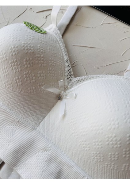 Celine C Cup Bambu Hisli Ultra Rahat Polamid Kumaştan Dokulu Dantel Detaylı Balensiz Desteksiz Sütyen fiyatları