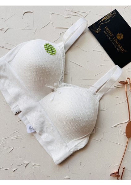 Celine C Cup Bambu Hisli Ultra Rahat Polamid Kumaştan Dokulu Dantel Detaylı Balensiz Desteksiz Sütyen modelleri