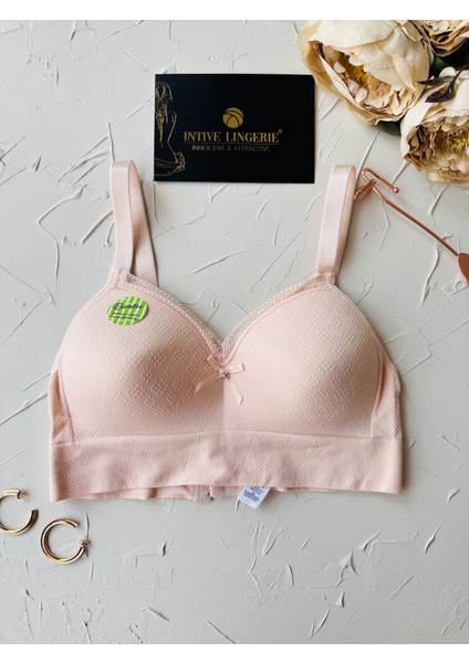 Celine C Cup Bambu Hisli Ultra Rahat Polamid Kumaştan Dokulu Dantel Detaylı Balensiz Desteksiz Sütyen