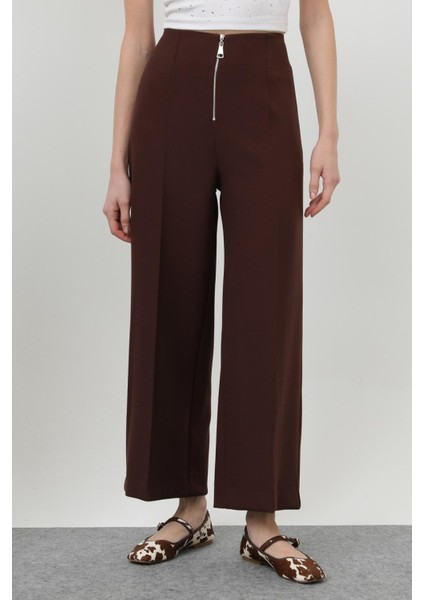 18228 Kadın Fermuarlı Pantolon fırsatları