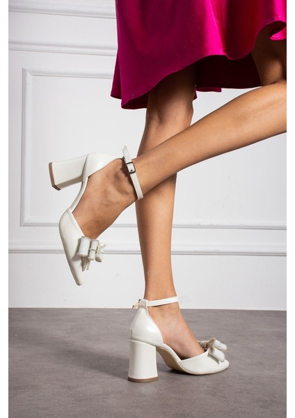 Kadın Taşlı Abiye Topuklu Ayakkabı fırsatları