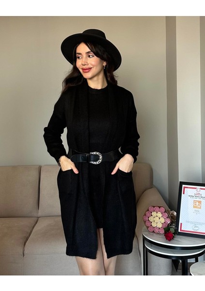 Kadın Siyah Yün Kaşmir Mini Triko Elbise ve Hırka Yanları Cepli Ikili Takım Triko Elbise Alt Üst Takım