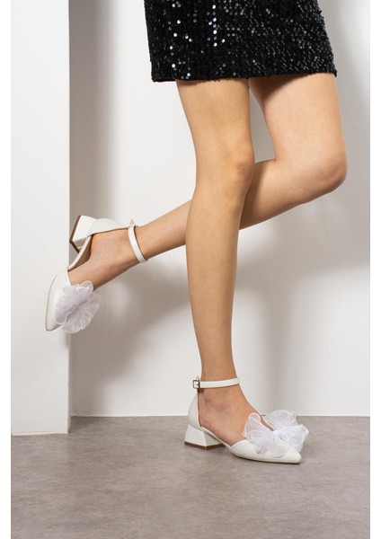 Kadın Kısa Topuklu Incili Ayakkabı fiyatları