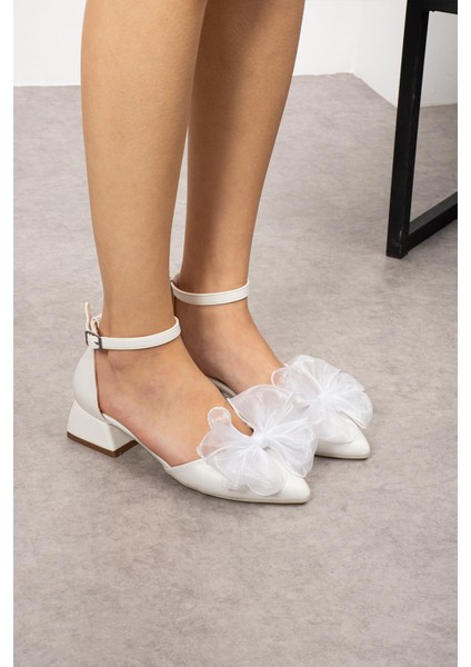 Kadın Kısa Topuklu Incili Ayakkabı fırsatları