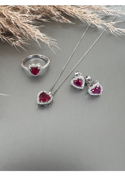 Gümüş Kalpli Yüzük Kolye Küpe Seti modelleri