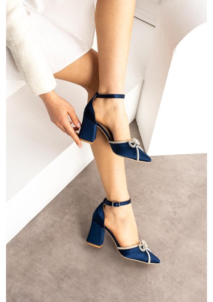 Jolie Fiyonklu Saten Topuklu Abiye Kadın Ayakkabı modelleri