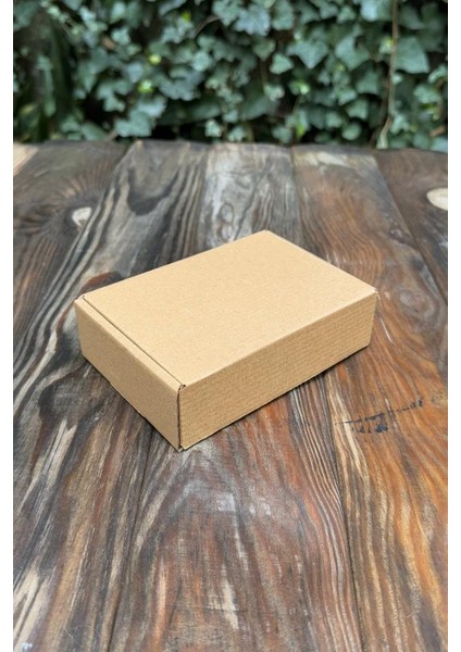 15X10X4 cm Kilitli Kraft Kutu 25 Adet