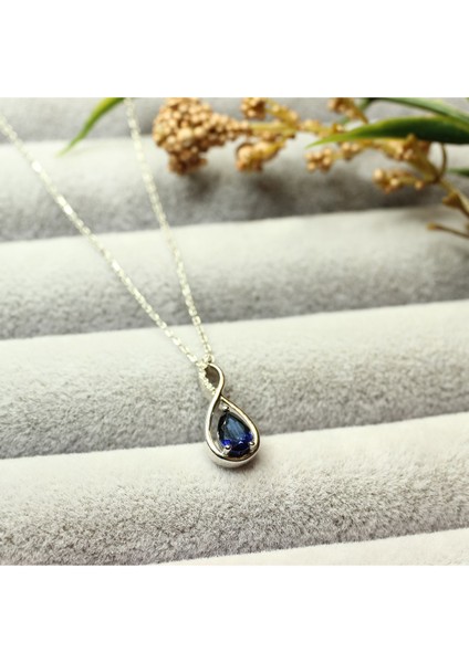 0.55 Karat Pırlanta Safir Sonsuzluk Kolye