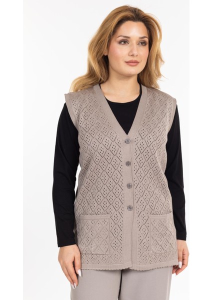 Kadın Orta Yaş ve Üzeri Merserize Cepli Düğmeli Rolax Anne Yelek 750