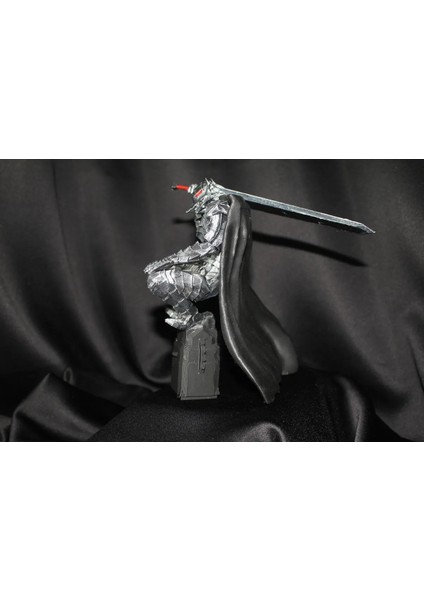 Gust Berserk 20 cm Figür