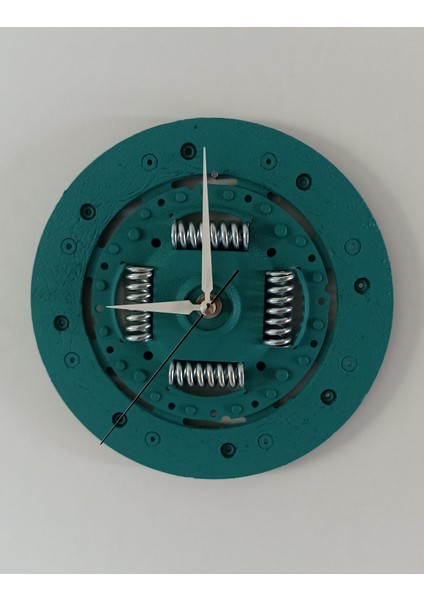 Araba Parçasından Tasarlanmış Duvar ve Masa Saati fiyatları
