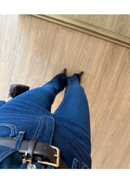 Vyüksek Bel Yıkamalı Ispanyol Paça Jean fiyatları