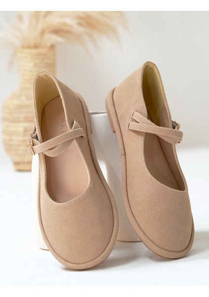 Kadın Çift Bantlı Tokalı Süet Babet Benus Camel Süet modelleri