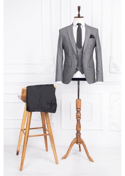Erkek Slim Fit Sivri Yaka Gri Yelekli Takım Elbise