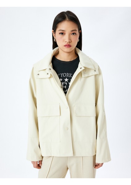 Kapüşonlu Cepli Su Itici Fermuarlı Trençkot modelleri