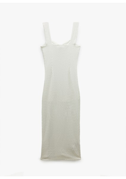 Kalp Yaka Kolsuz Bodycon Yırtmaç Detaylı Uzun Elbise fiyatları