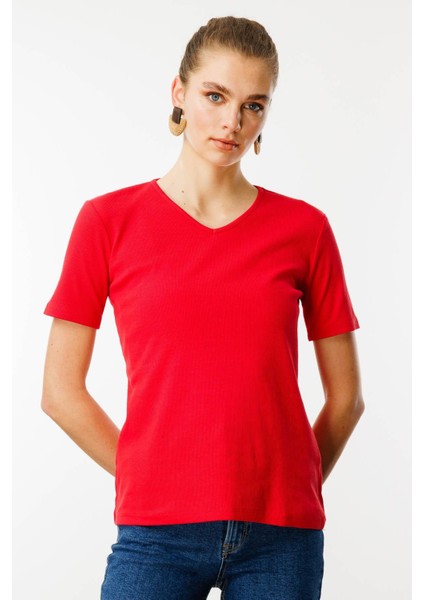 Kadın V Yaka Kaşkorse Pamuk T-Shirt Kırmızı