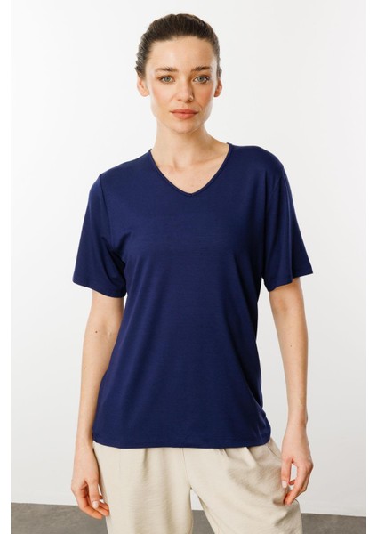 Kadın V Yaka Kısa Kollu Penye T-Shirt Lacivert