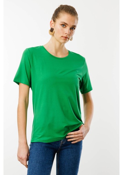 Kadın Sıfır Yaka Basic Penye T-Shirt A.yeşil fırsatları