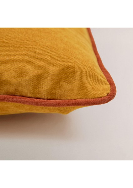 Efe Biye Detaylı Düz Kırlent Kılıfı fiyatları