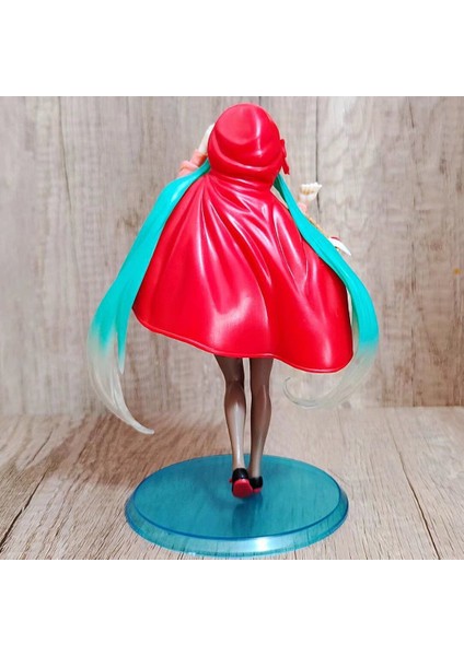 Hatsune Miku Kırmızı Başlıklı Kız Modeli 18CM (Yurt Dışından) fiyatları