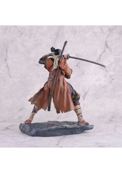 Sekiro Shadows Die Twice Karakter Modeli 20CM (Yurt Dışından) modelleri