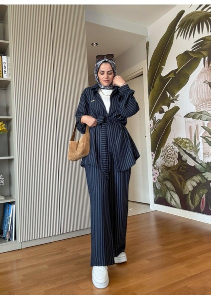 Çizgili Kuşaklı Pamuklu Gömlek Takım Beyaz indirimleri