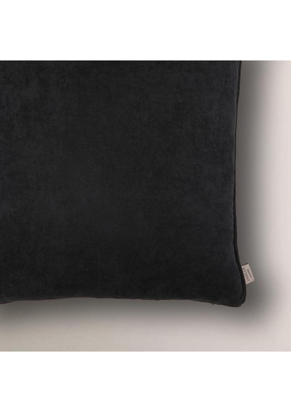 Efe Biye Detaylı Düz Kırlent Kılıfı fırsatları